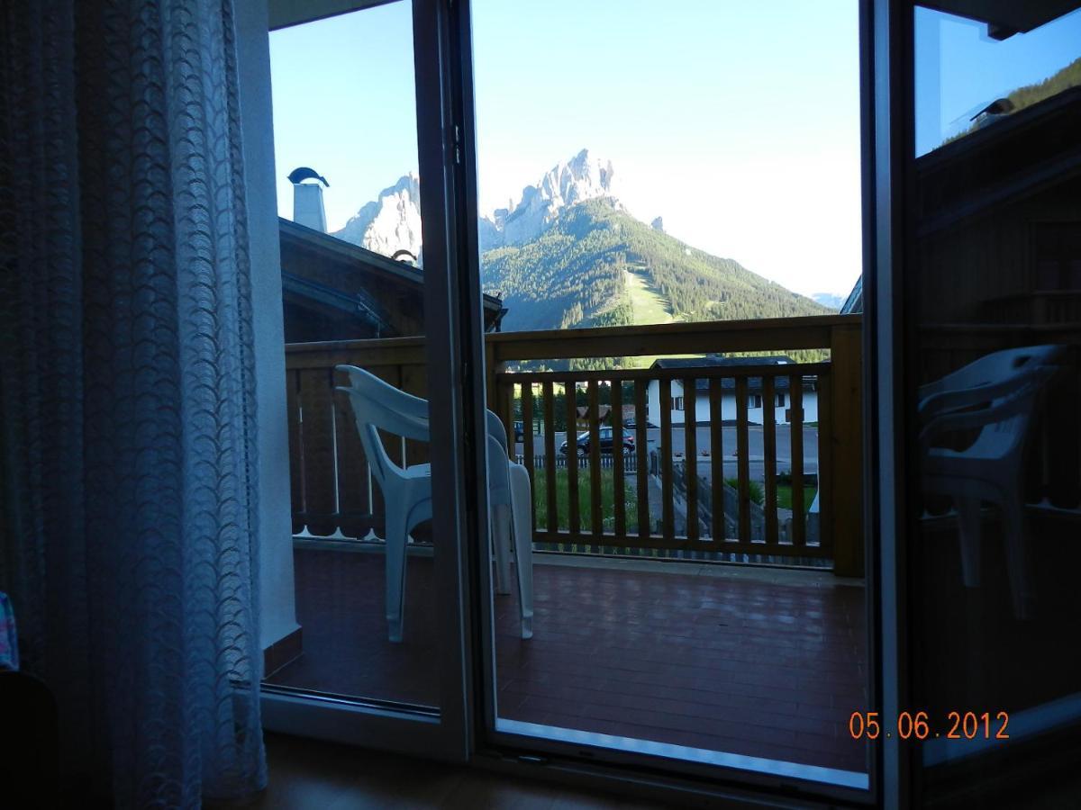 Casa Brugnara Apartment Pozza di Fassa Bagian luar foto
